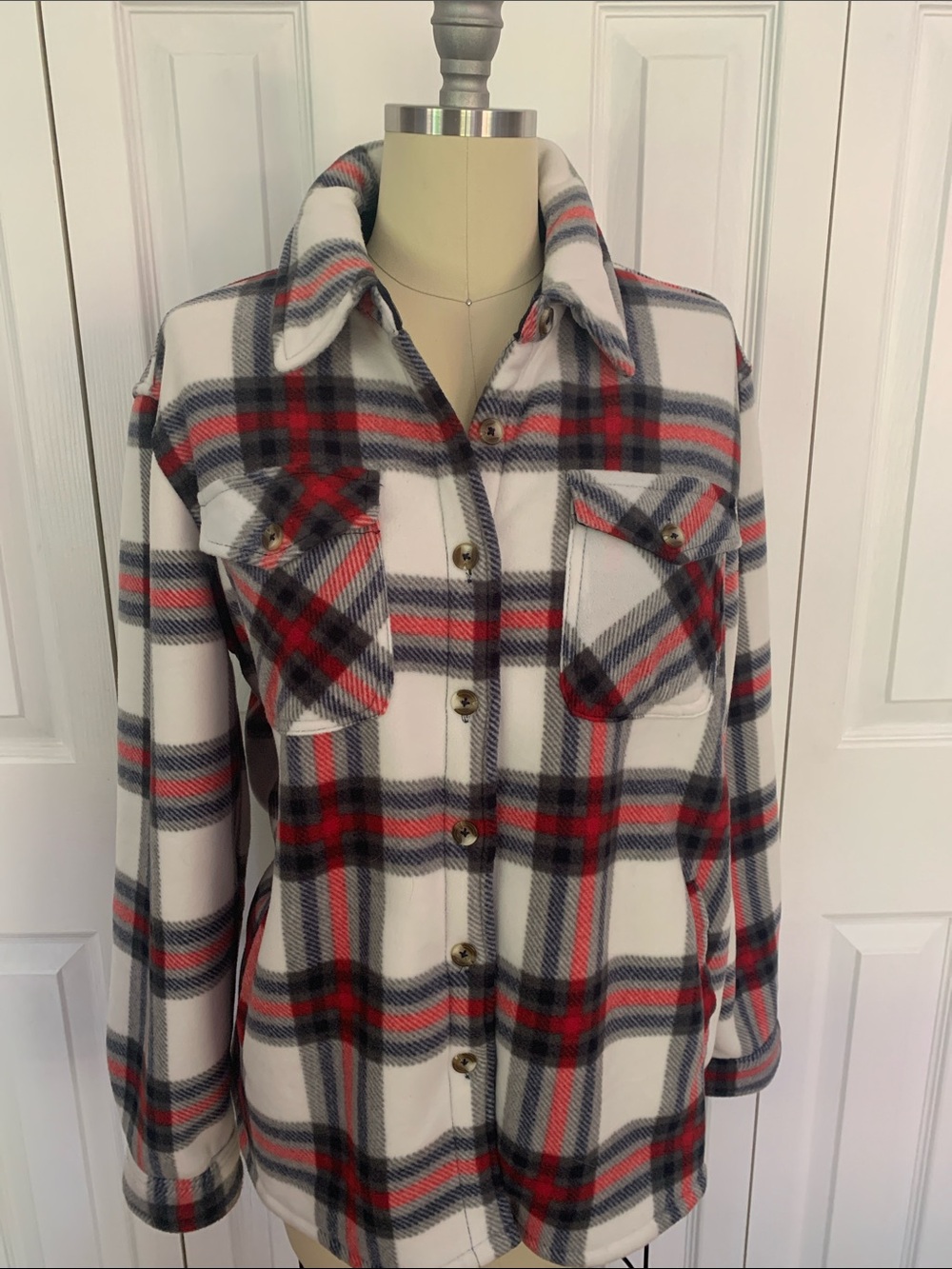 Sage Collective Women’s Plaid Shacket Size Large